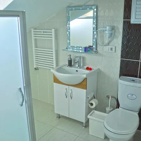 Yetişkin Oteli Asmali Garden (adults Only)