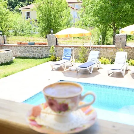 Asmali Garden (adults Only) Yetişkin Oteli